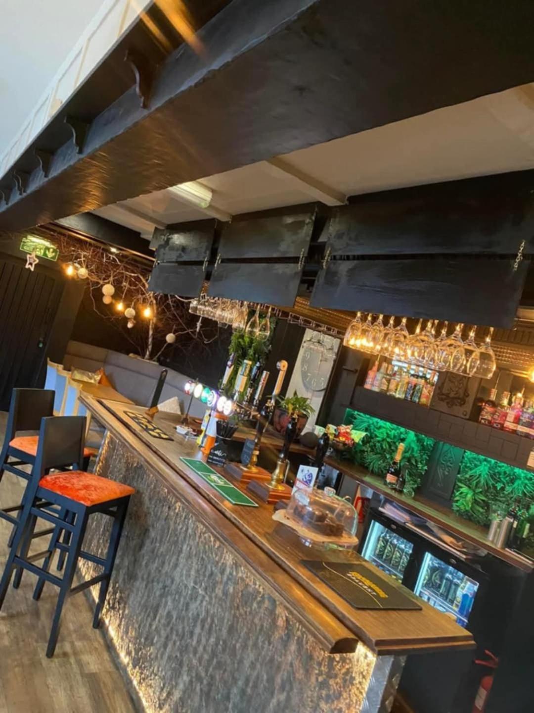 The Bear On The Square Hotel Millom Exterior foto